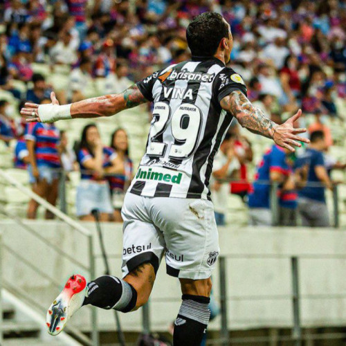 Brasileiro: Ceará goleia Fortaleza por 4 a 0 no Clássico-Rei