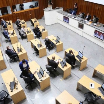 Câmara aprova ônibus gratuito para os candidatos do Enem