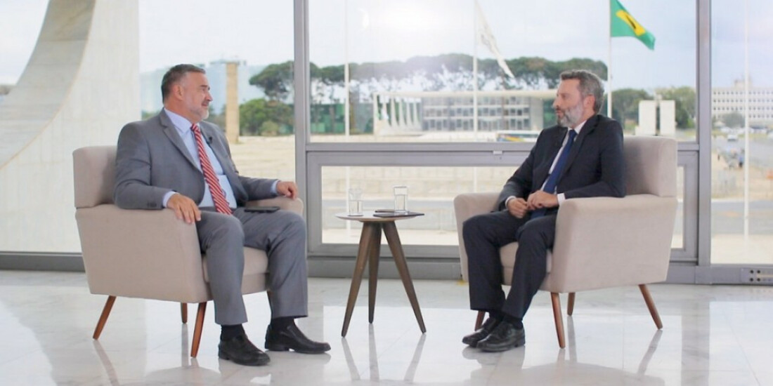 Ministro destaca retomada de políticas sociais nos 100 dias de governo