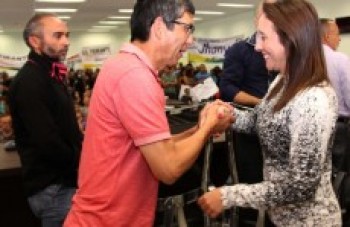 Prefeito encontra deputada Renata Abreu e faz pedidos de emendas