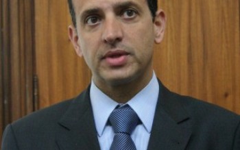Crise faz arrecadação sofrer queda na região e acende 'luz amarela'