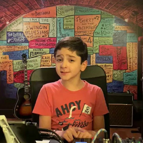 Brasileiro de 8 anos é uma das pessoas mais inteligentes do mundo