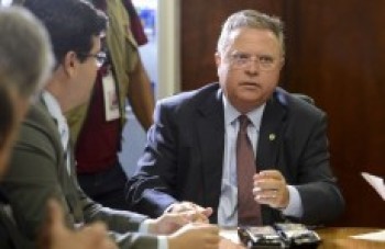 Ministro rejeita cobrança do INSS