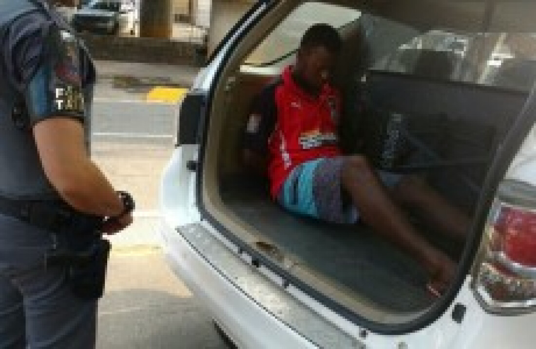 PM apreende drogas na Vila Cecília de novo
