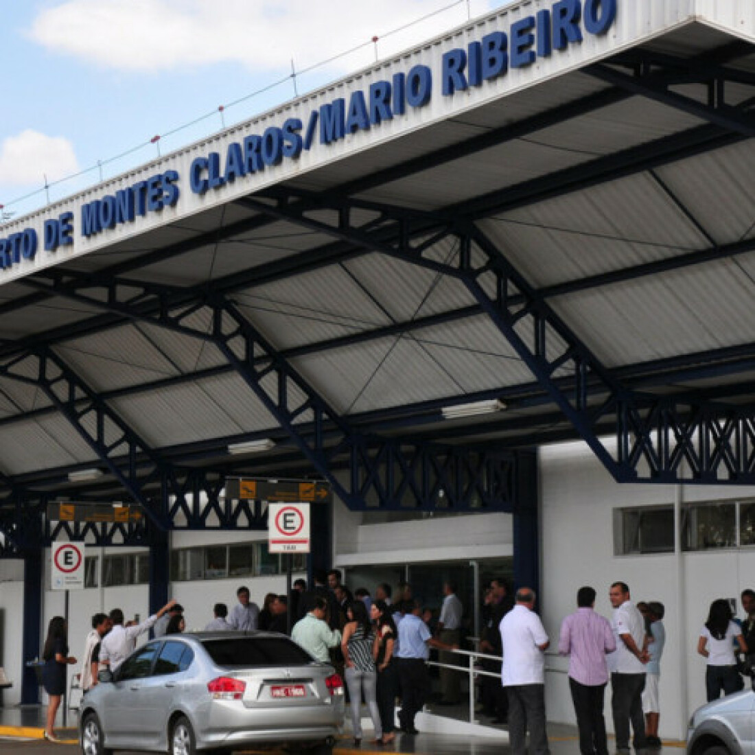 Feriado: 684 mil passageiros devem passar pelos aeroportos da Infraero