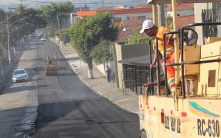 Recapeamentos de avenidas continuam na área central