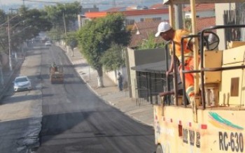 Recapeamentos de avenidas continuam na área central