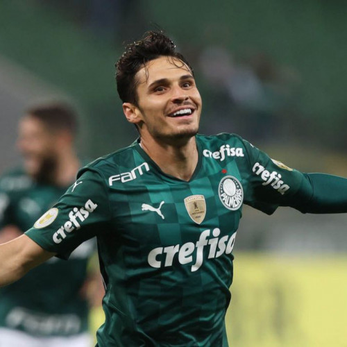 Palmeiras goleia Atlético-GO no Brasileiro