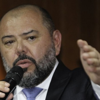 Novo presidente do INSS toma posse