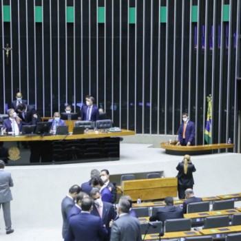 Câmara aprova em segundo turno texto-base da PEC dos Precatórios