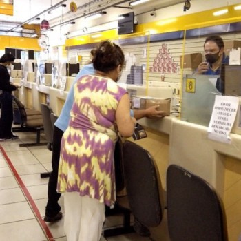 No Senado, CAE adia votação do PL sobre privatização dos Correios