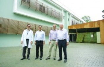 Estevam garante hospital funcionando até dezembro