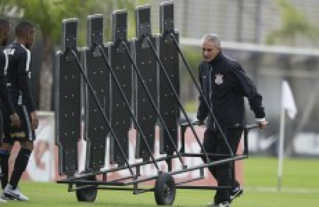 Corinthians muda para seguir nas 1ªs posições