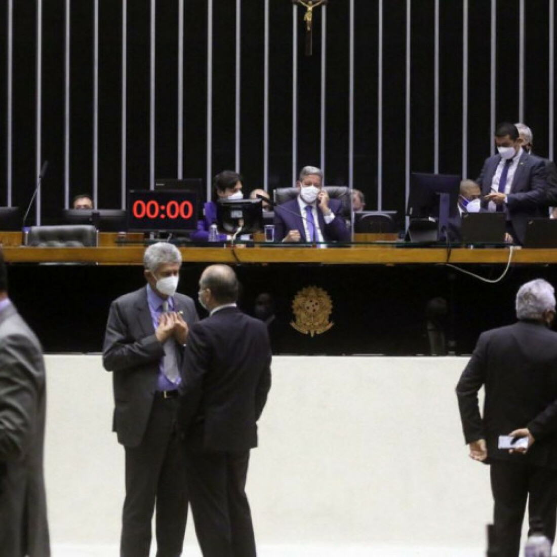 Câmara aprova emendas do Senado a PL que aumenta número de juízes