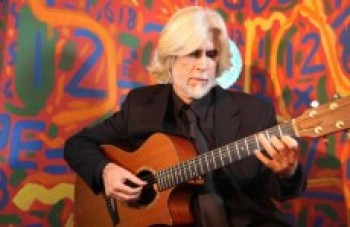 Oswaldo Montenegro faz show amanhã em Mogi