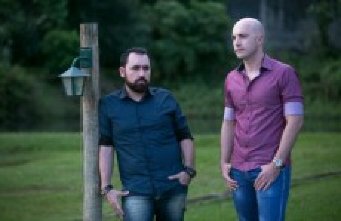 Dupla Marcos & Bueno lança o álbum "O Melhor de Nós"