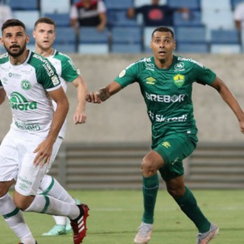 Cuiabá e Chapecoense empatam sem gols na Arena Pantanal