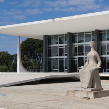 STF retoma trabalhos presenciais nesta quarta-feira