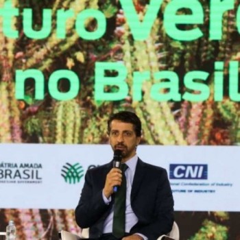 Brasil promete reduzir emissões de gases