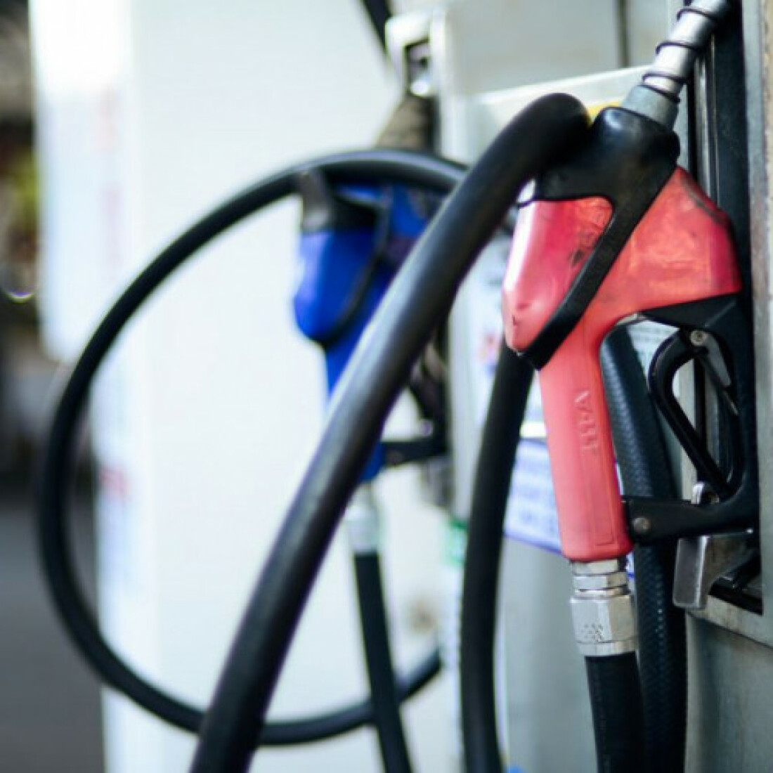 Petrobras diz que não antecipa decisões de reajuste de combustíveis