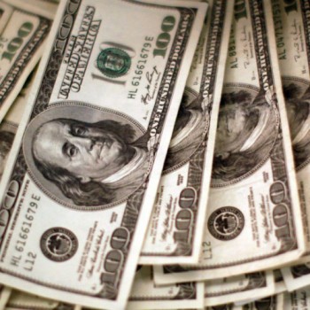 Dólar fecha a R$ 5,64 e acumula alta de 3,67% em outubro