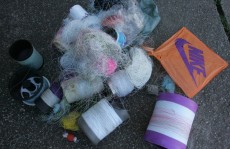 Criança é ferida no pescoço por linha de pipa cortante