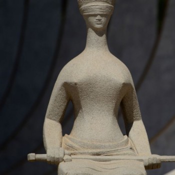 Presidente vai ao STF contra quebra de sigilo de suas redes sociais