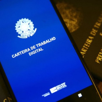 IBGE: aumenta emprego formal e informal, mas cai rendimento médio