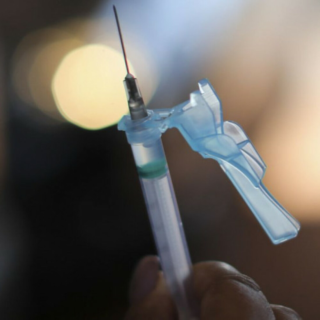 SP antecipa segunda dose da AstraZeneca para oito semanas