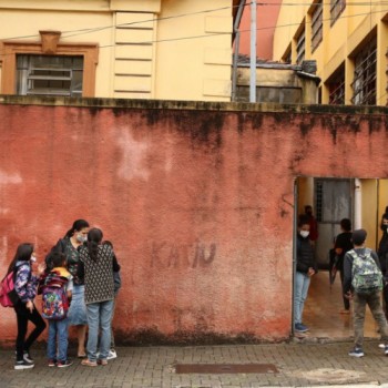 Escolas municipais de São Paulo já podem receber 100% dos estudantes