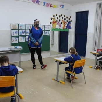 Conteúdo auxilia as escolas no retorno presencial