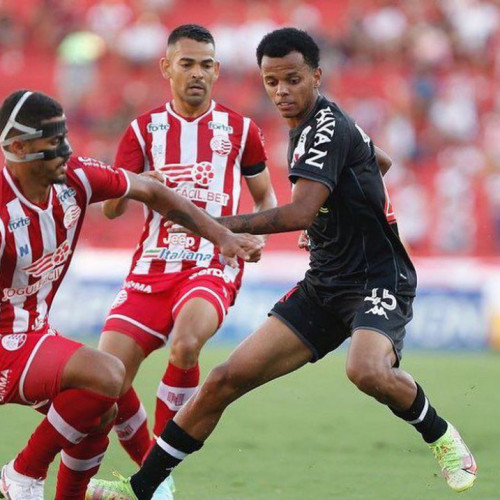 Série B: Vasco sai na frente nos Aflitos, mas cede empate ao Náutico