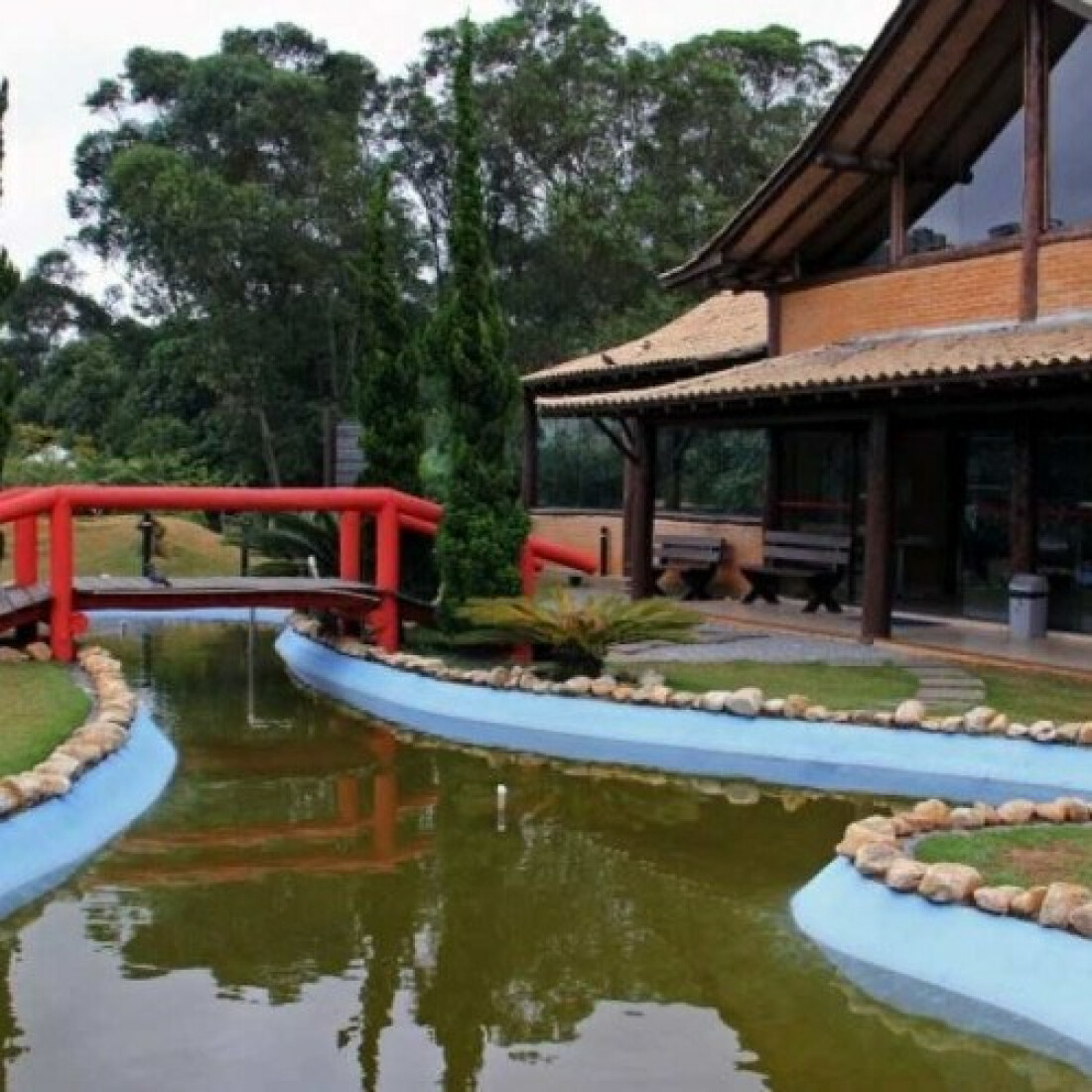 Mesmo com pandemia parques seguem cheios