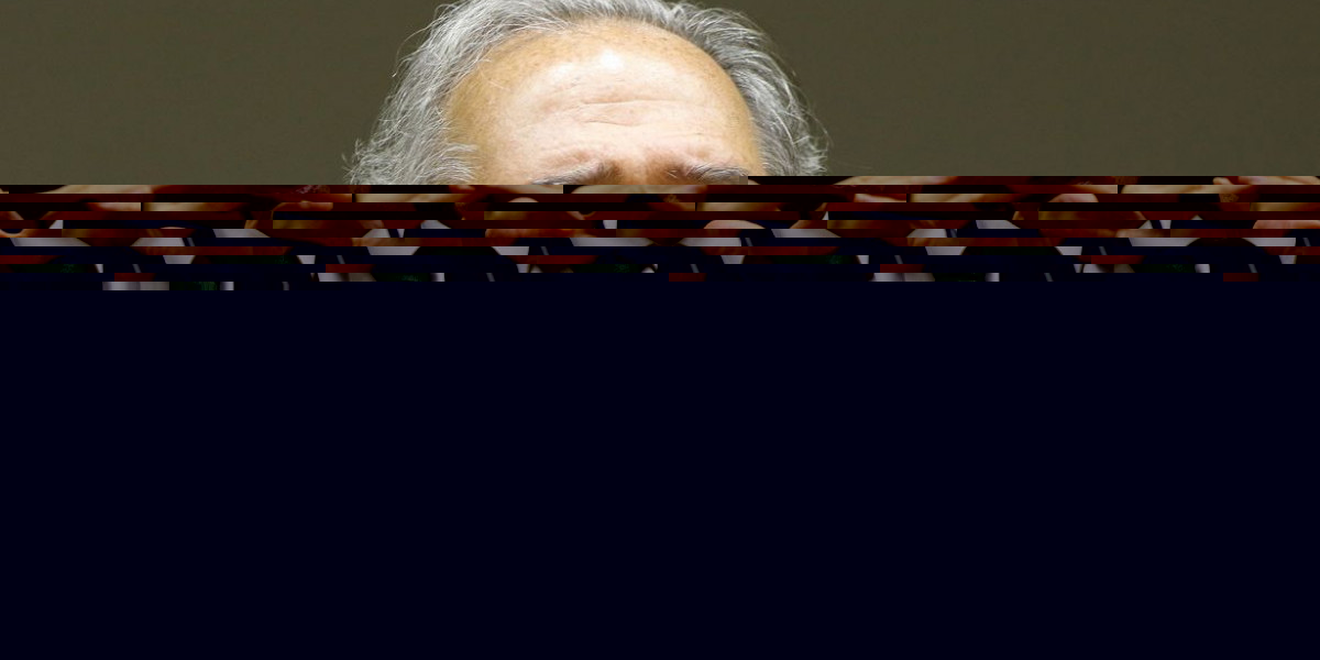 Dólar cai e bolsa reduz perdas após discurso do ministro da Economia