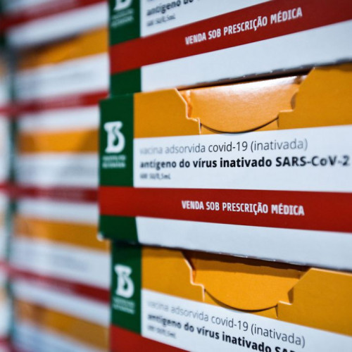 Coronavac tem intervalo reduzido para 15 dias na capital paulista