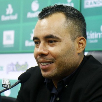 Jair Ventura é apresentado no Juventude