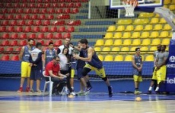 Atletas passam por testes de eficiência