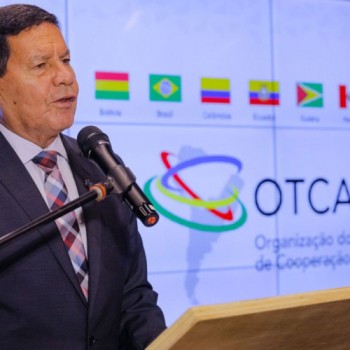 Vice-presidente inaugura sede de organização de cooperação amazônica