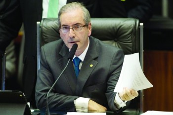 Cunha diz que vai analisar pedidos de impeachment com 'fundamento'