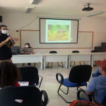 Agentes do Zoonoses participam de capacitação