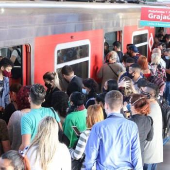 São Paulo: falha em trens da Linha 9 prejudica milhares de passageiros