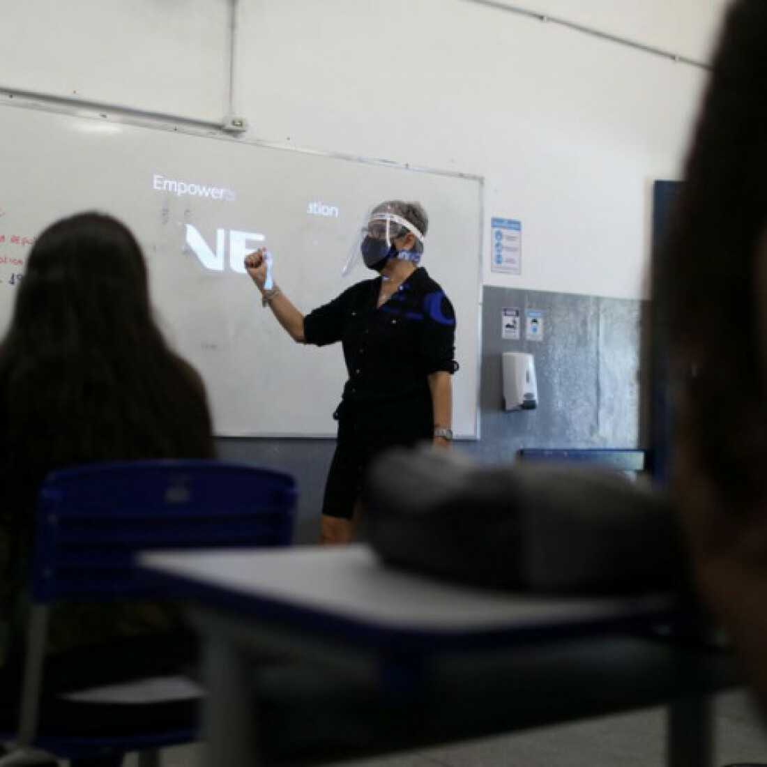 Rio inicia retorno de aulas presenciais sem rodízio de alunos