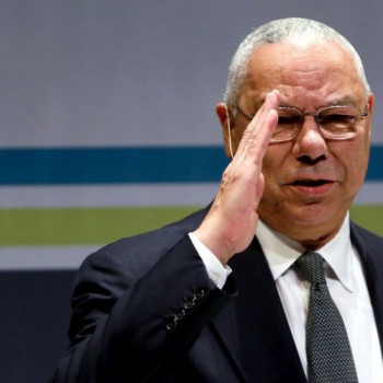 Morre, aos 84 anos, o general Colin Powell