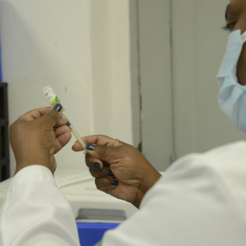 Rio aplica 61,4 mil vacinas em dia D para crianças e adolescentes