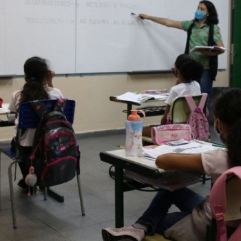 São Paulo libera distanciamento mínimo em escolas, cinemas e teatros