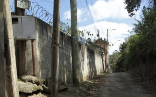 Moradores da Volta Fria se sentem inseguros com falta de iluminação