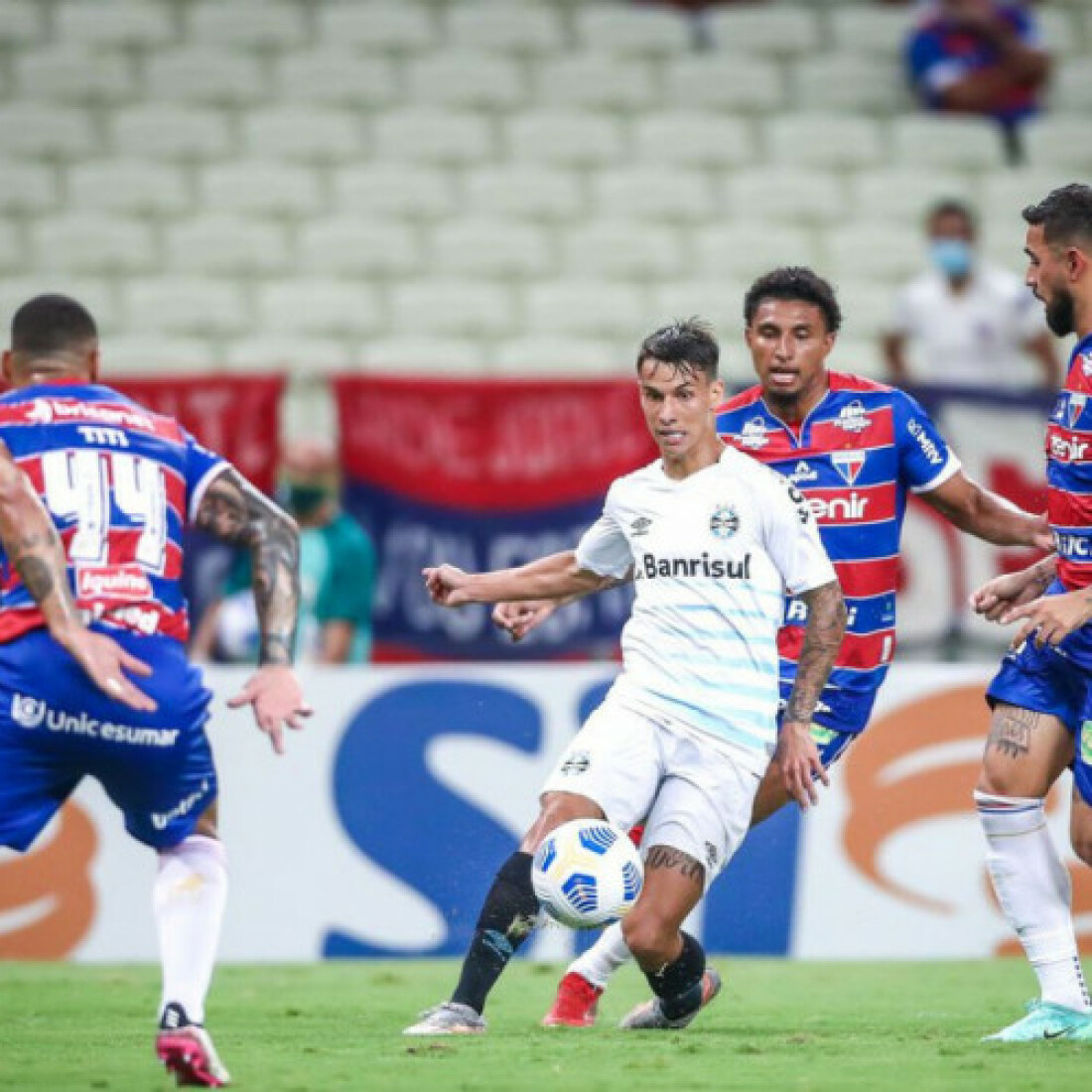 Brasileiro: Fortaleza assume 3ª posição com vitória sobre Grêmio
