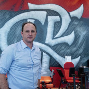 São Paulo acerta com o técnico Rogério Ceni