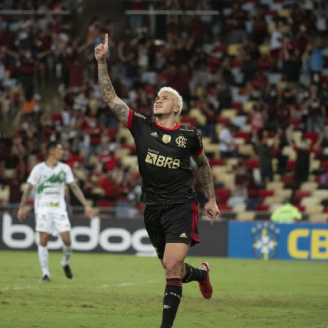 Flamengo supera Juventude por 3 a 1 no Maracanã