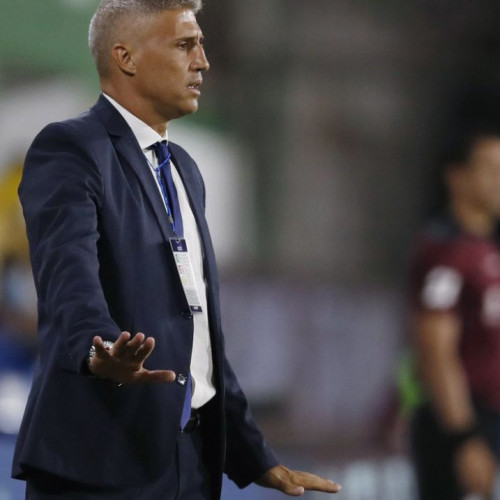 Após 8 meses, técnico Hernán Crespo não comanda mais o São Paulo